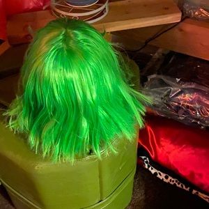 Adult size Neon green wig